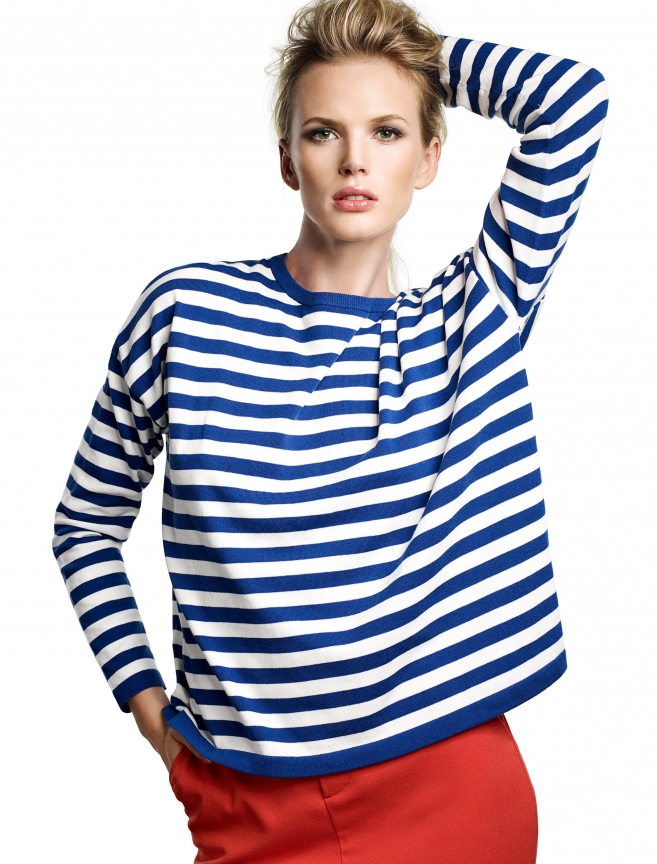 Here comes a description