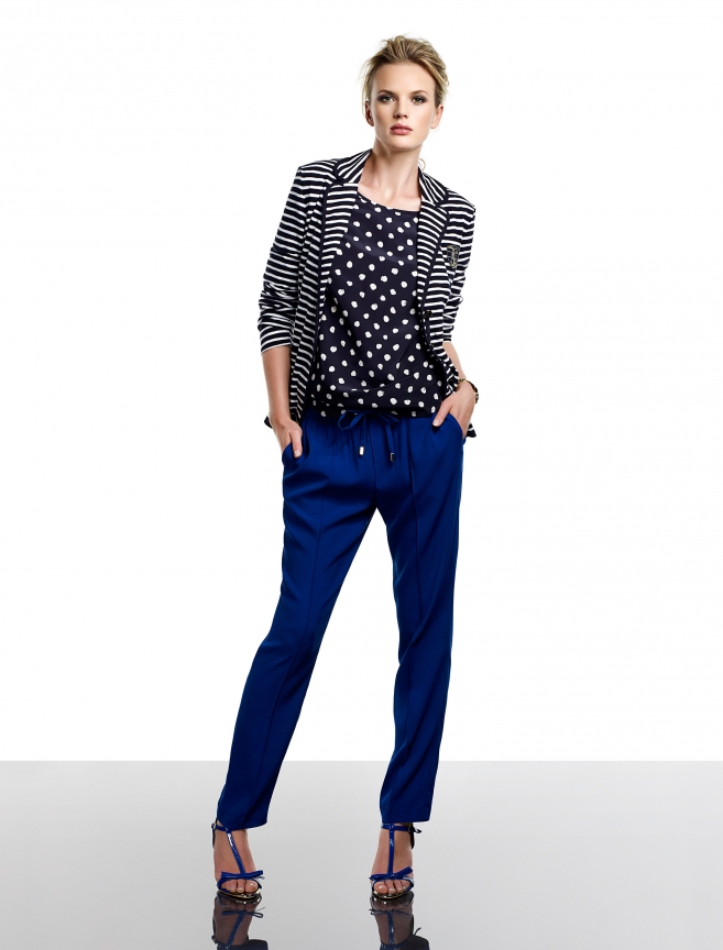 Here comes a description